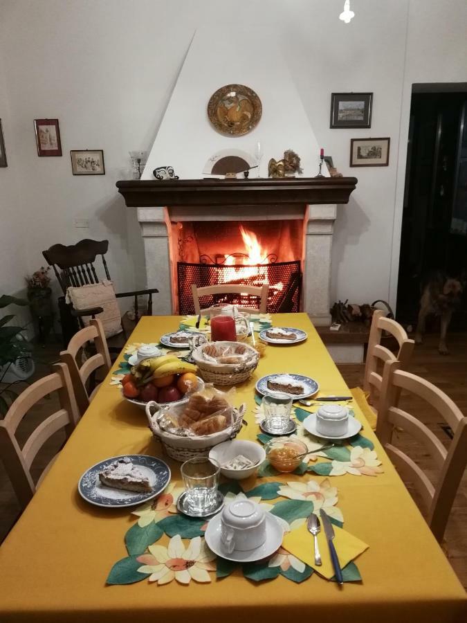 Bed and Breakfast Paglia E Fieno à Villaga Extérieur photo